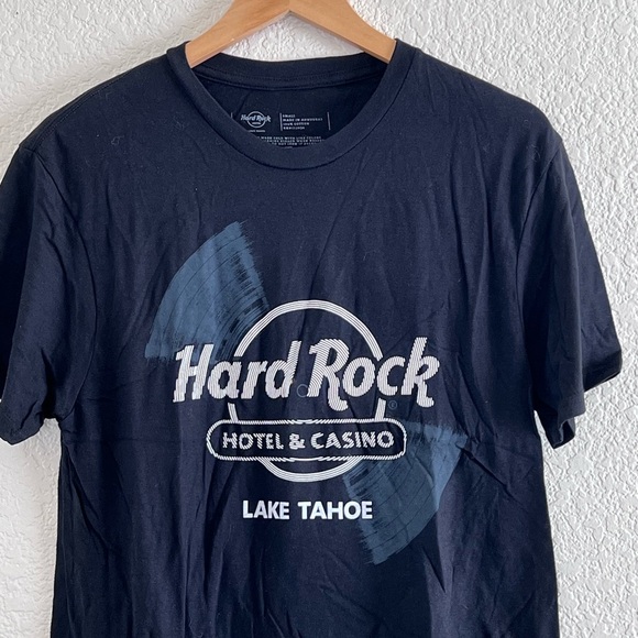 Hard Rock Cafe | Like new black graphic short sleeve tee shirt size small - Picture 2 of 7